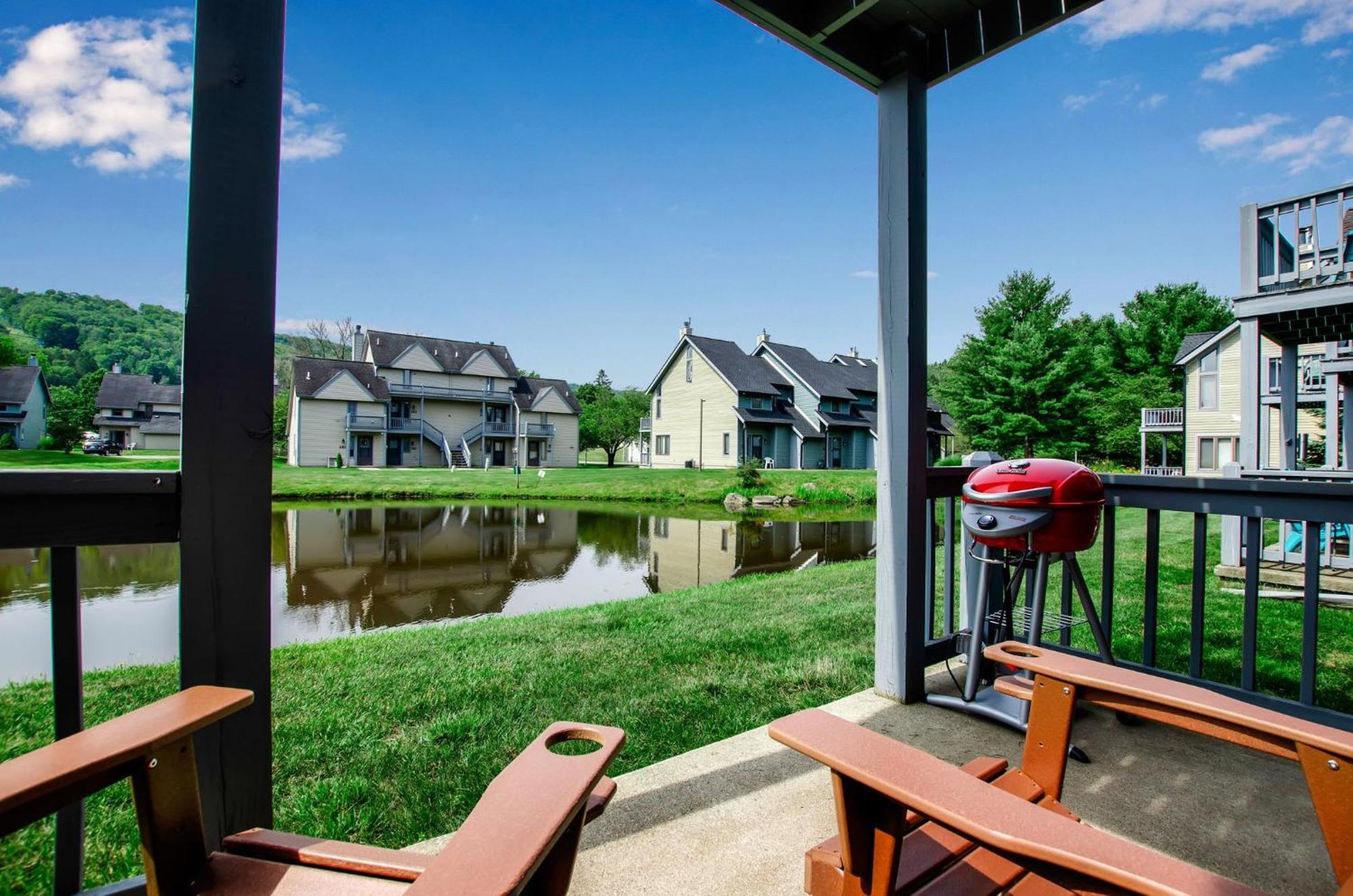 Family Townhouse With Fireplace Ellicottville Exterior photo